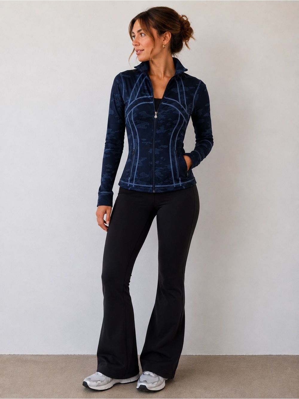 Lululemon Women's Size 6 Blue Camo Oil Slick Define Zip Jacket With Pockets